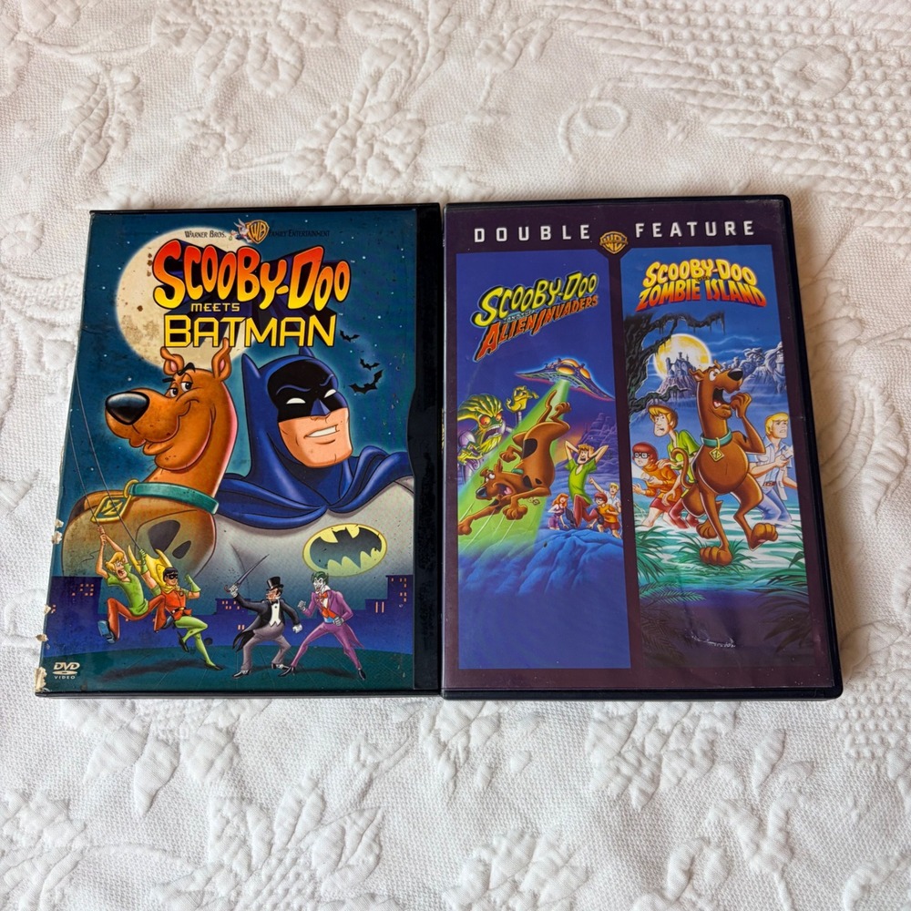 Scooby-Doo DVD Lot Meets Batman and Alien Invaders Zombie Island Double Feature
